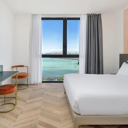 Hotel Laguna Venecia