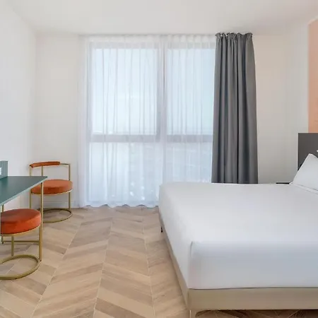 Hotel Laguna Venecia