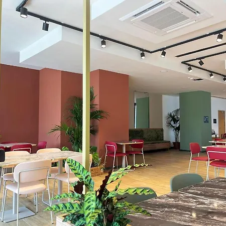 Laguna Hotel Venecia