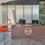 Laguna Hotel 3*