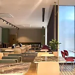 Laguna 3*