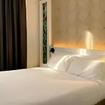 Laguna ホテル 3*